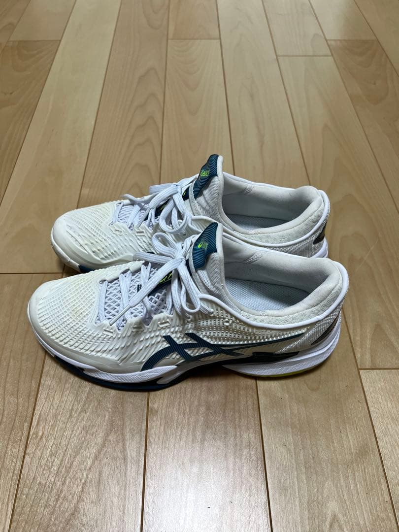 アシックス　テニスシューズ　COURT FF