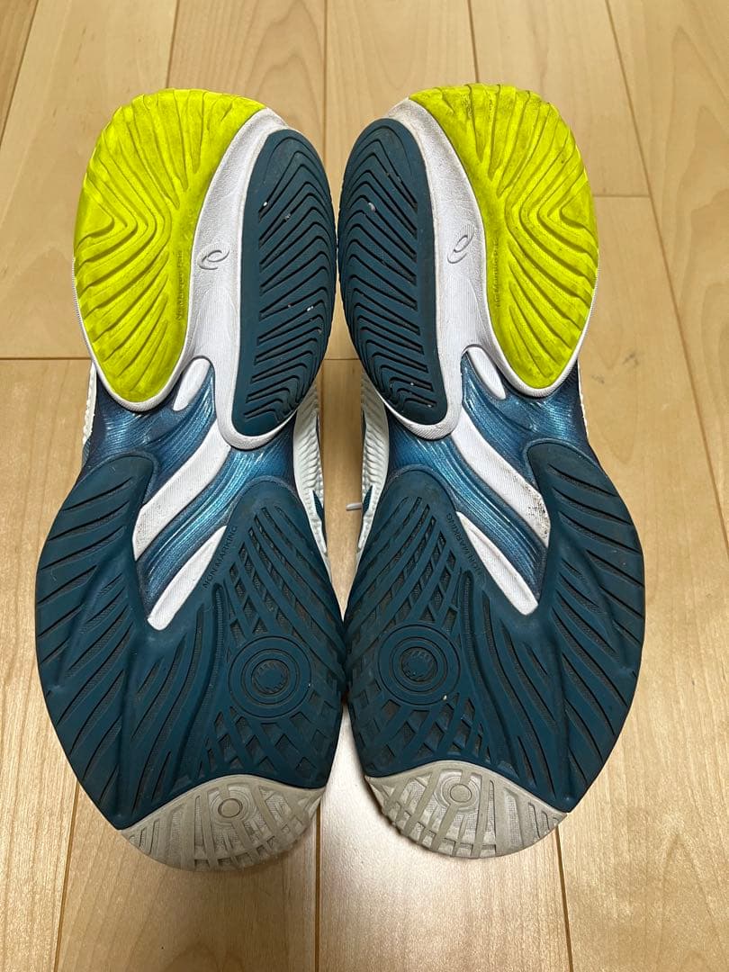 アシックス　テニスシューズ　COURT FF