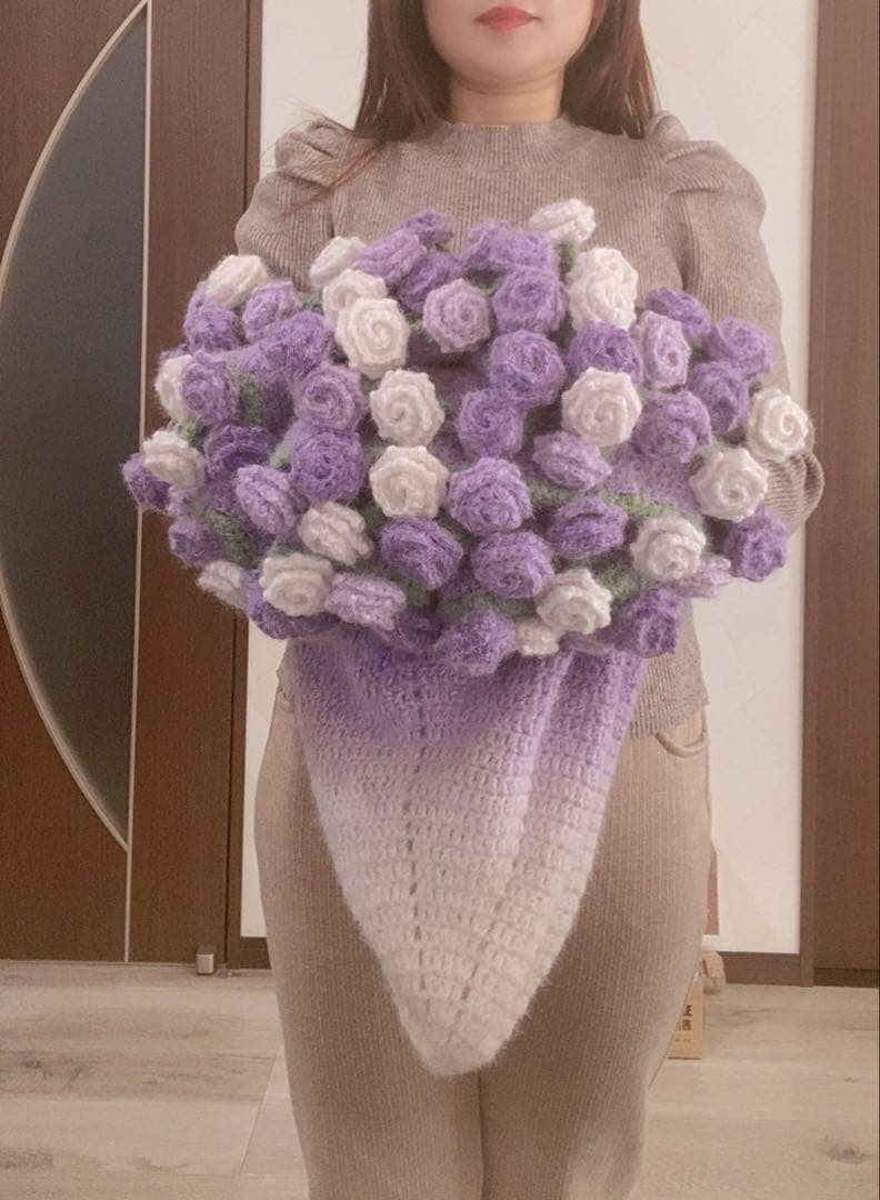 バラの花束ブランケット直径115cm，66本の大きな花ストール