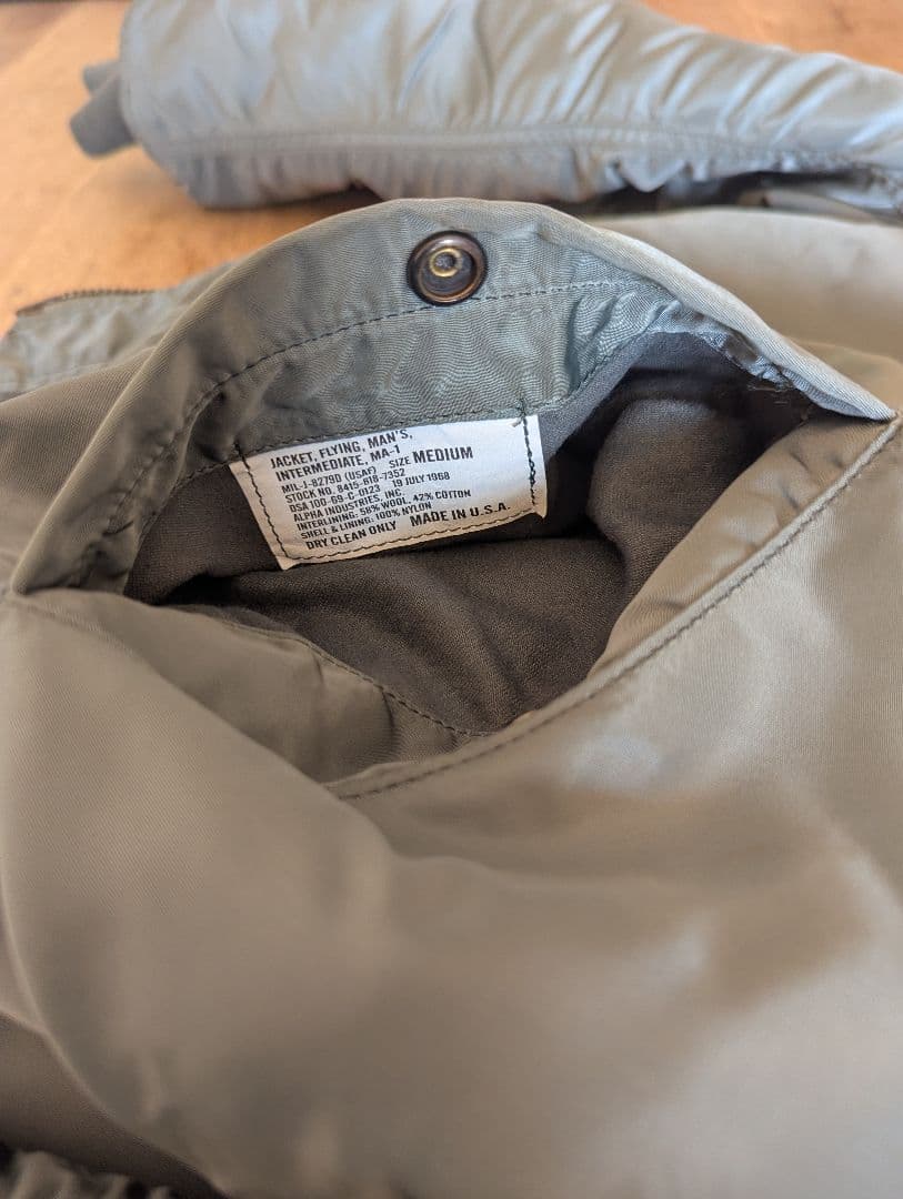 ALPHA MA-1 USA 68年復刻モデル SCOVILLジッパー Mサイズ