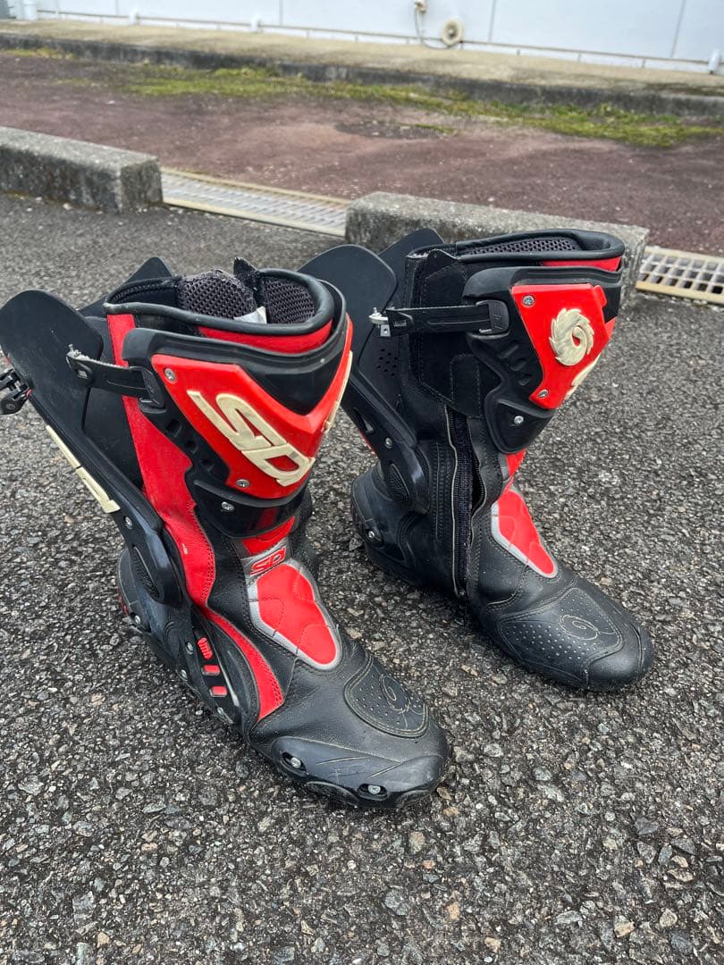 SIDI バイク用ブーツ レッド・ブラック