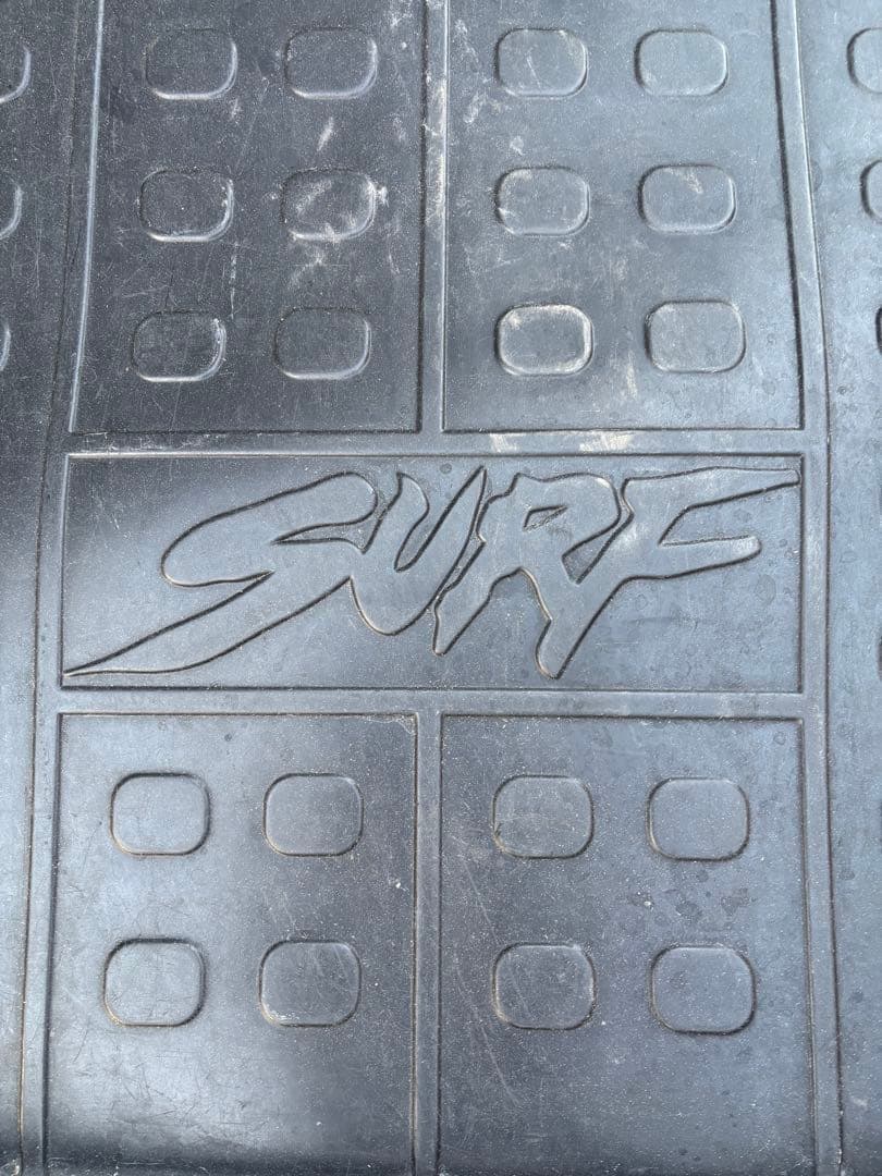 ハイラックスサーフ185 ラゲッジトレイ