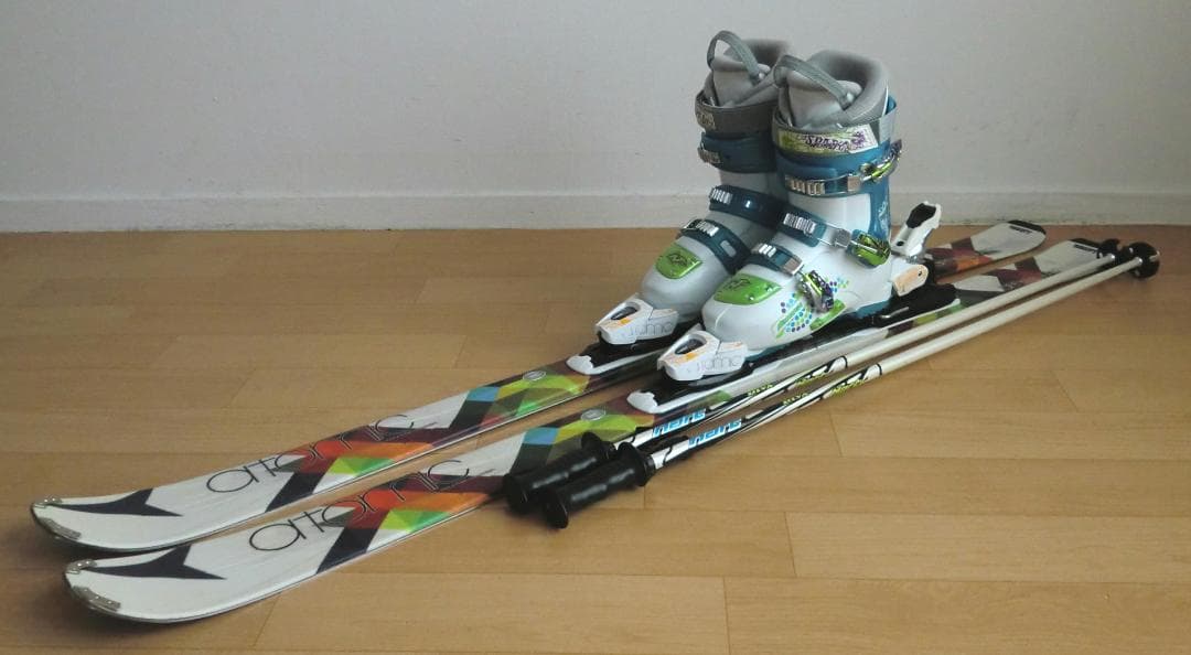 ■12月・1月限定■送料無料■アトミック■女性用スキーセット■152/25.5■