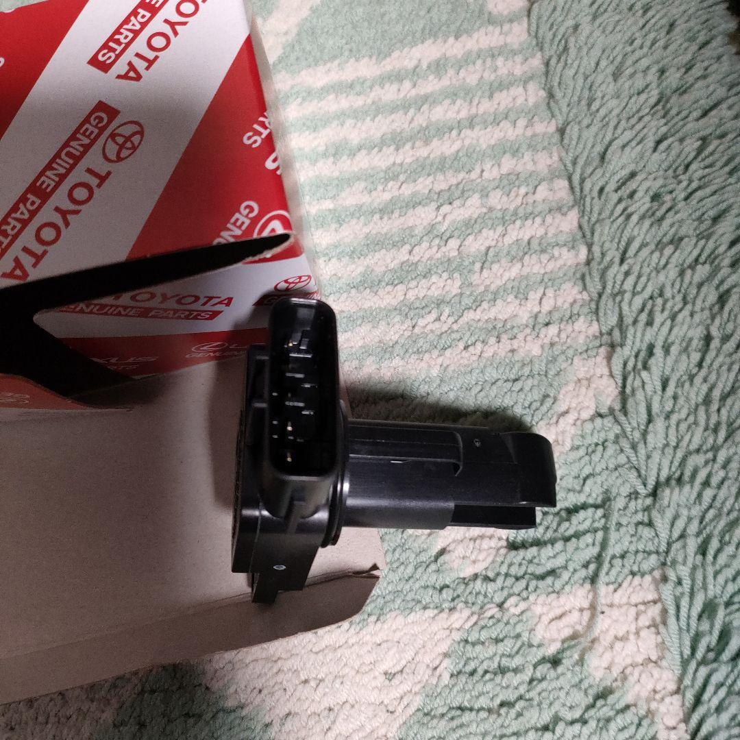 トヨタ メーターサブアセンブリエアフロ( 22204-22010