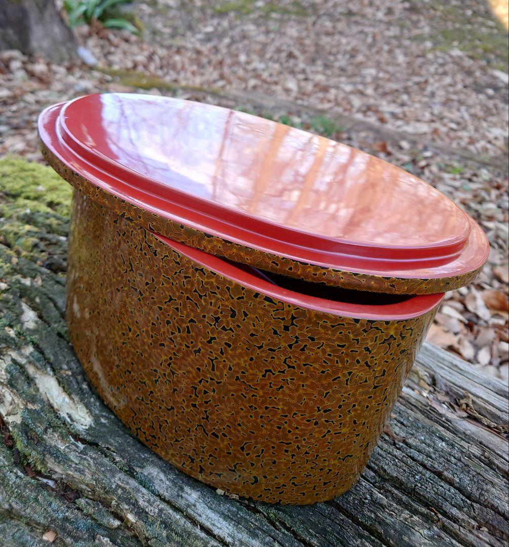 美術工芸　漆工芸　宝箱　木製　くり抜き　展示会で購入　大ぶり厚み　底に浅い筋傷