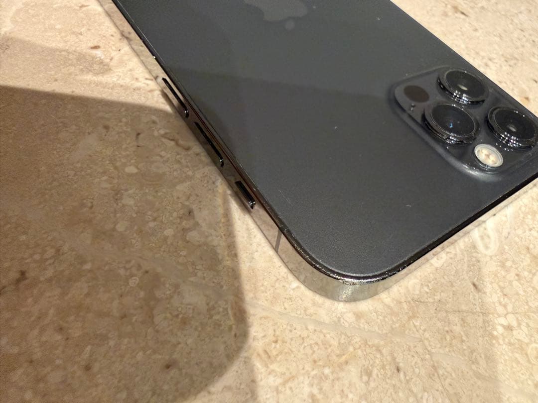 Apple iPhone 12 Pro 512GB グラファイト SIMフリー