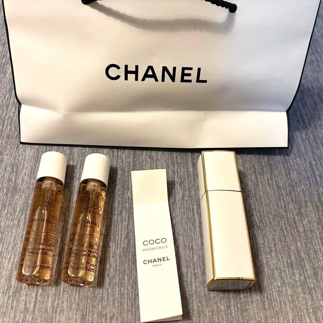 CHANEL ココ マドモアゼル ツィスト＆スプレイ 香水