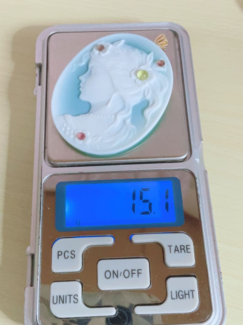 K18金天然石グリーン瑪瑙カメオペンダント　超ビッグサイズ