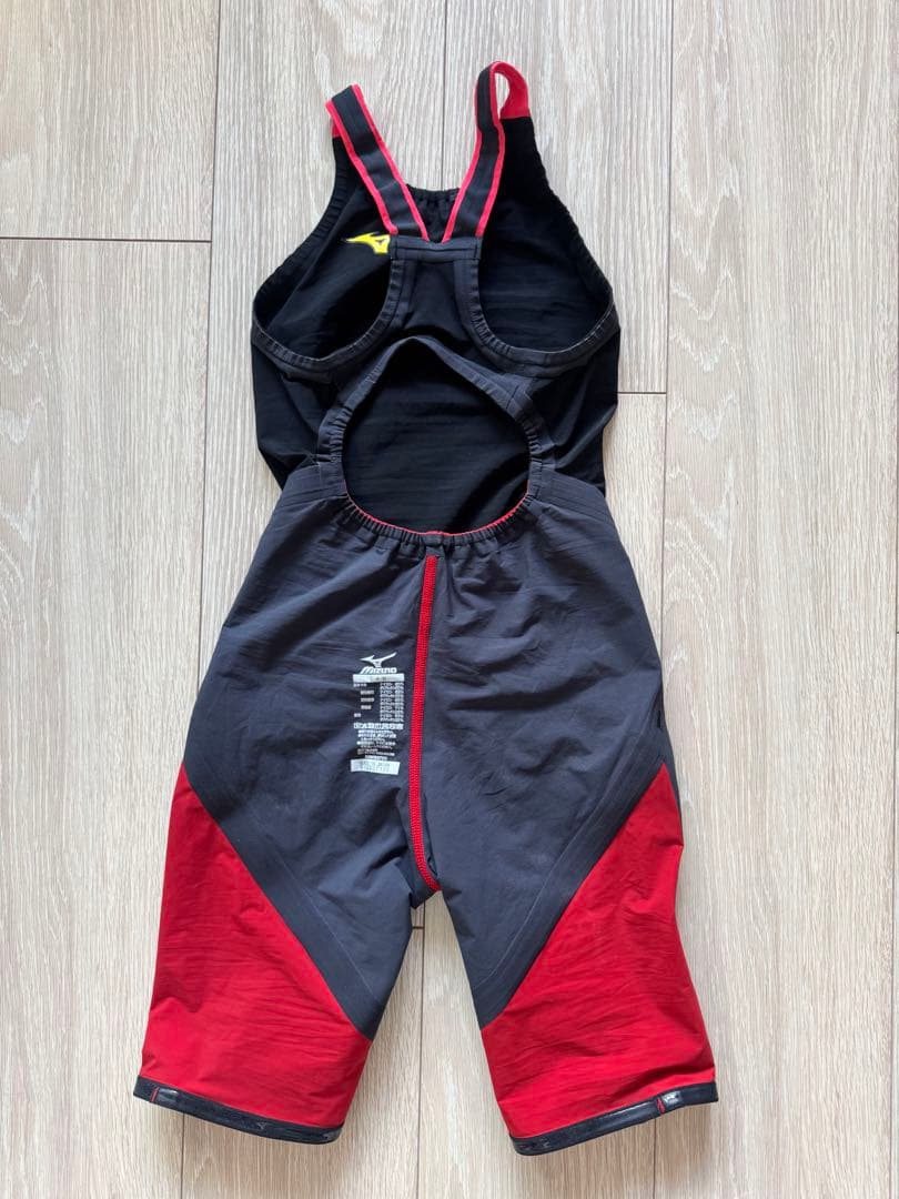 ミズノ GX SONIC6 ET 140サイズ ジュニア 女子 高速水着①