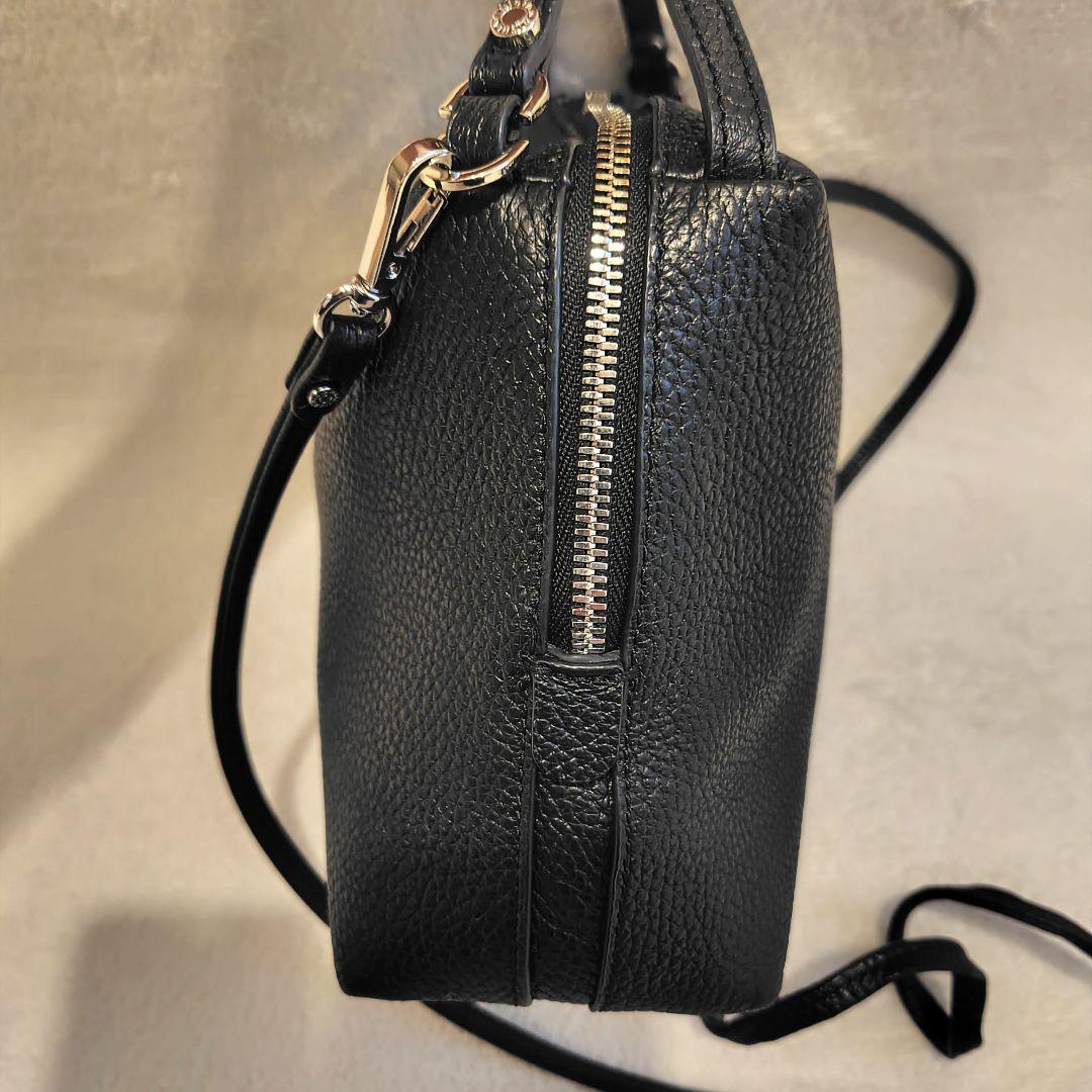 ジャンニキャリーニ アリファ M 黒 ショルダーバッグ　レザー　2way