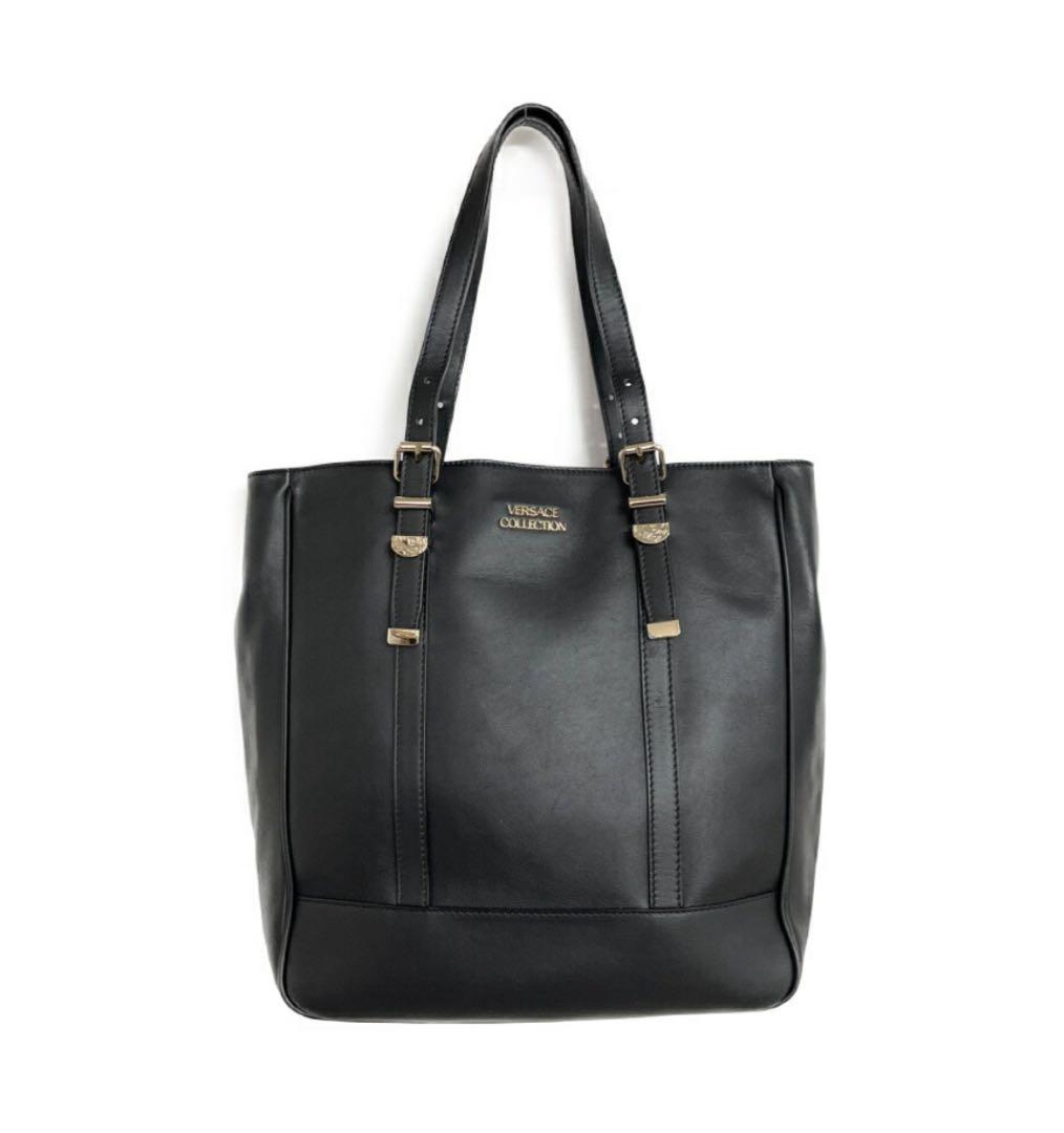 y*o様 ベルサーチ黒の合成皮革トートバッグ