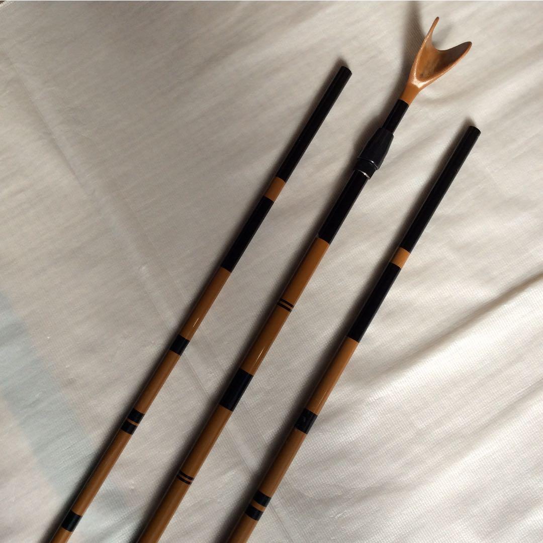 ヘラ玉柄2本竿掛け1本