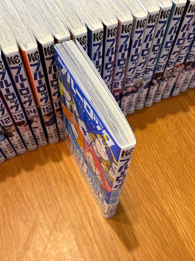 ブルーロック 1-32巻セット➕キャラクターブック『EGOIST BIBLE』