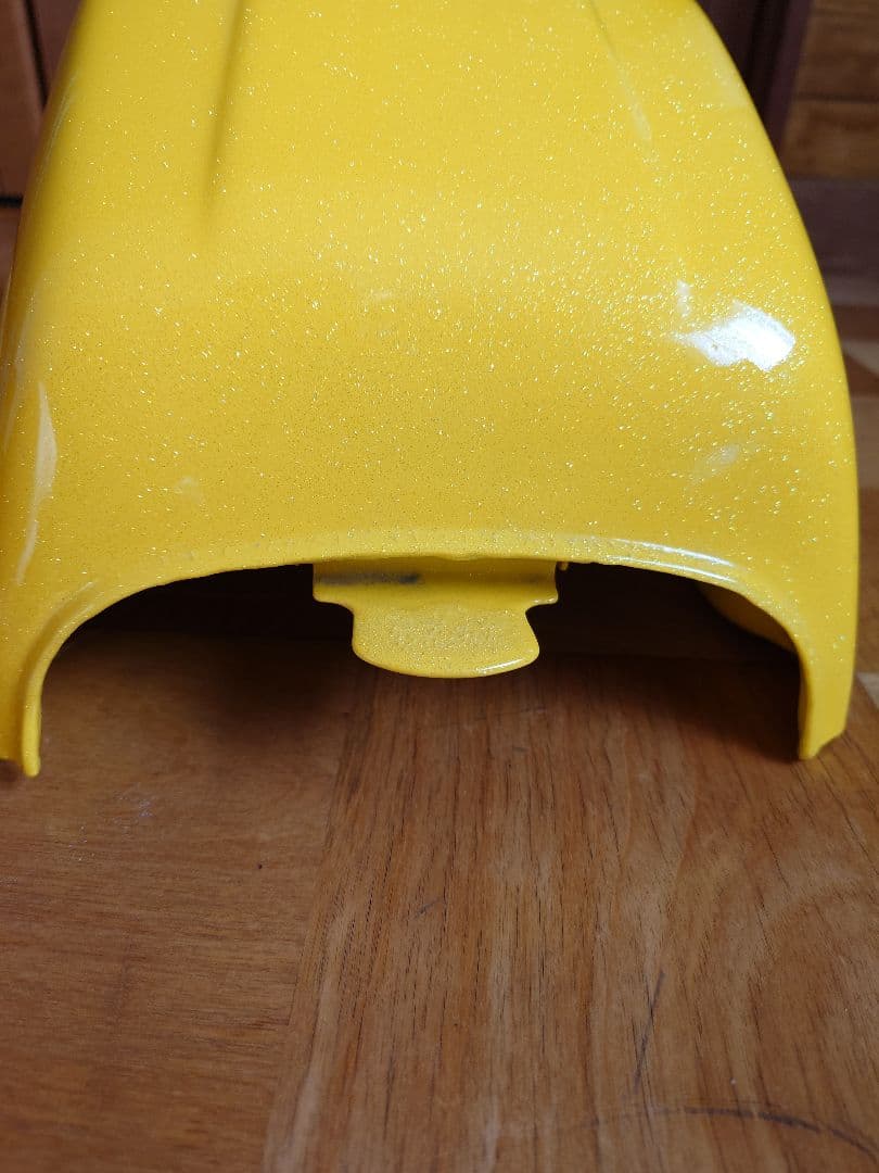 【値下げ】CB400F ヨンフォア用 純正タンク　 ラメ入りイエロー再塗装品