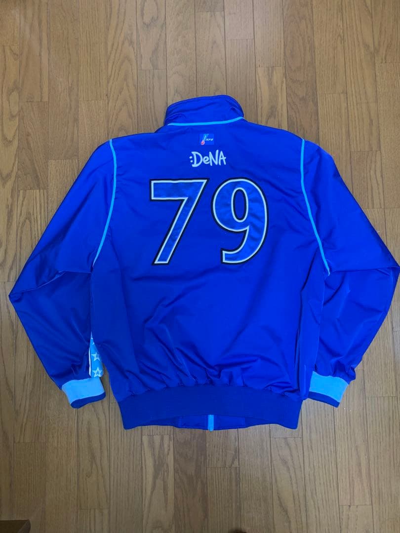 DeNA サイン入りジャケット　 戸柱、平良、新沼