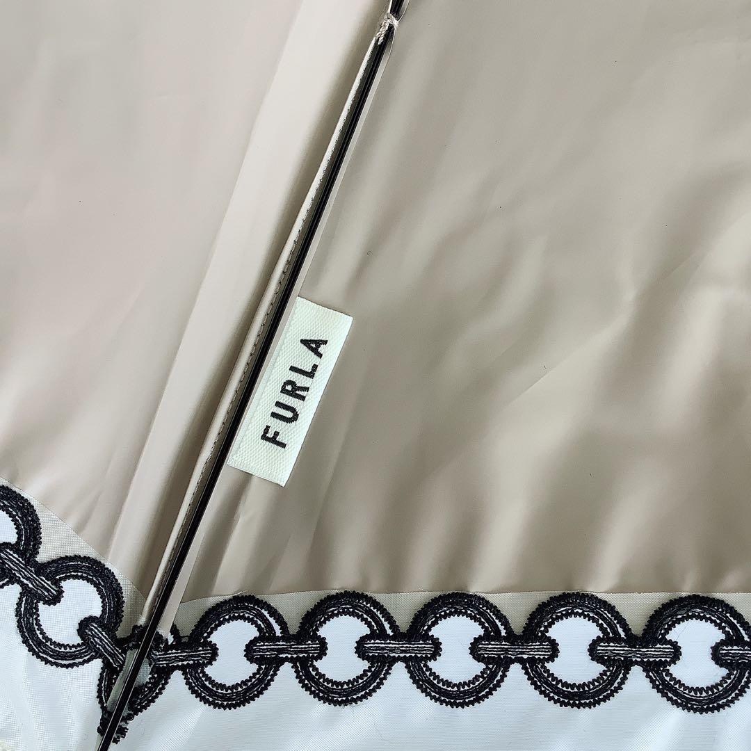 新品★フルラ★FURLAオーガンジーチェーン刺繍晴雨兼用2段折りたたみ傘★グレー