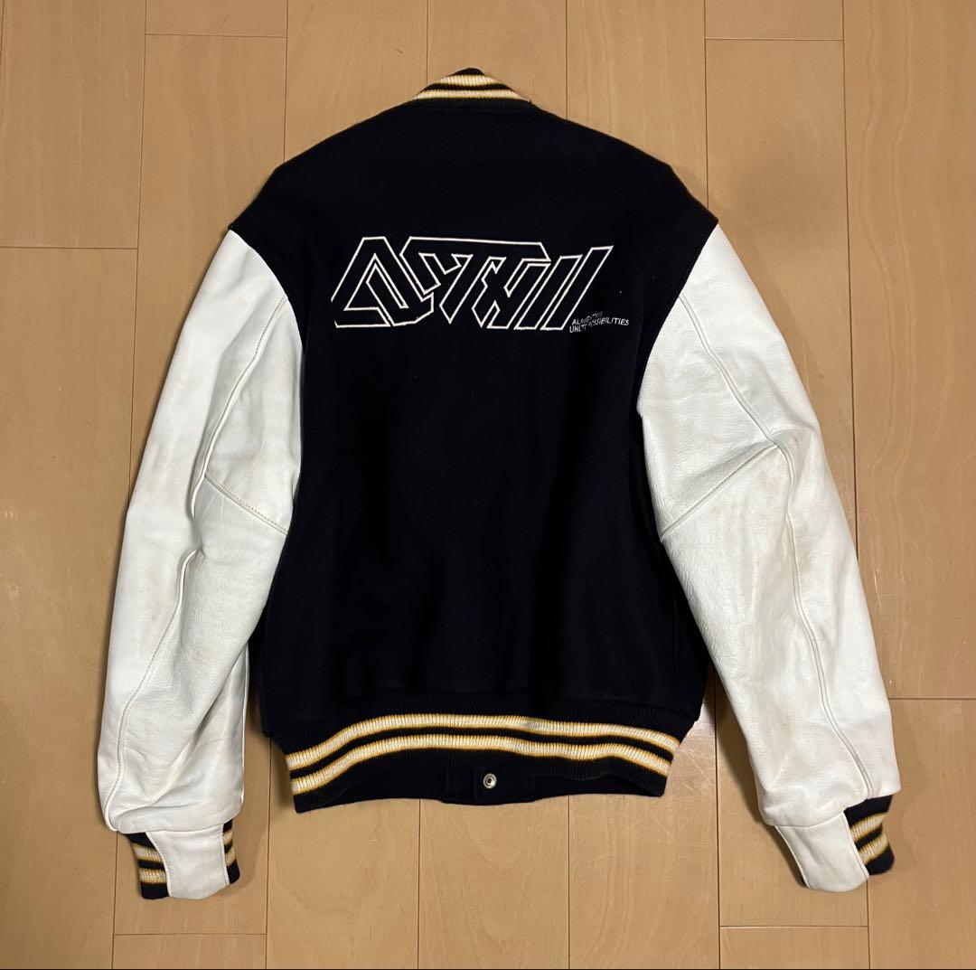 スタジャン ネイビー/ホワイト レザー袖