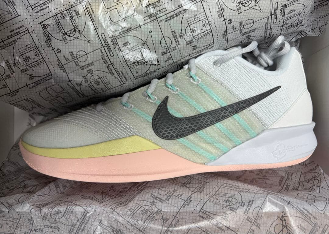 靴 Nike Women's Sabrina 3 \"Silencer\" 24cm