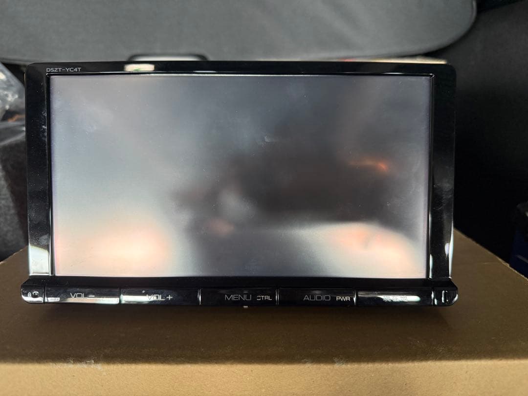 トヨタ純正ナビ　9インチ