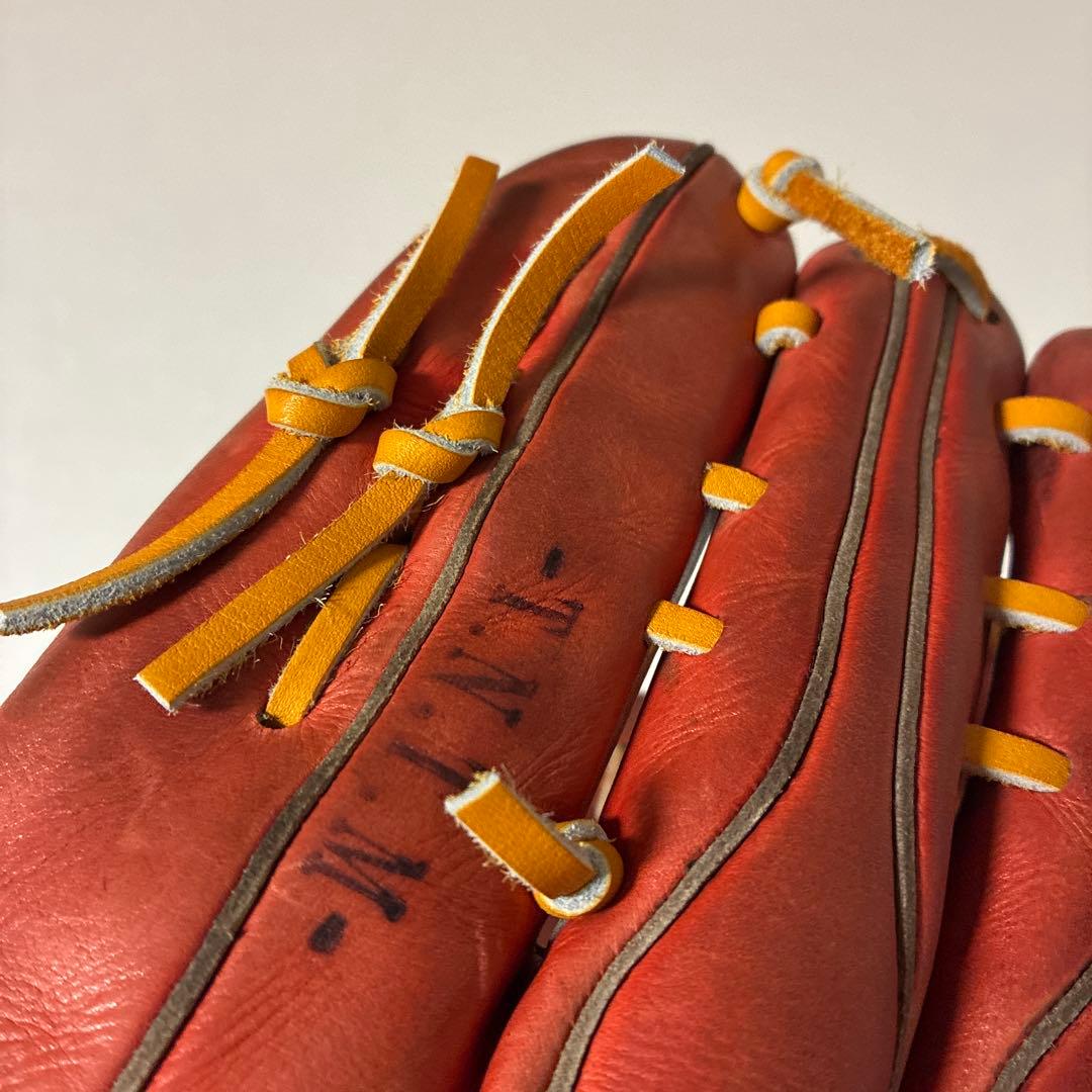 メ*ル様 プロ野球選手支給品　アシックス　ゴールドステージ 硬式投手用　asic