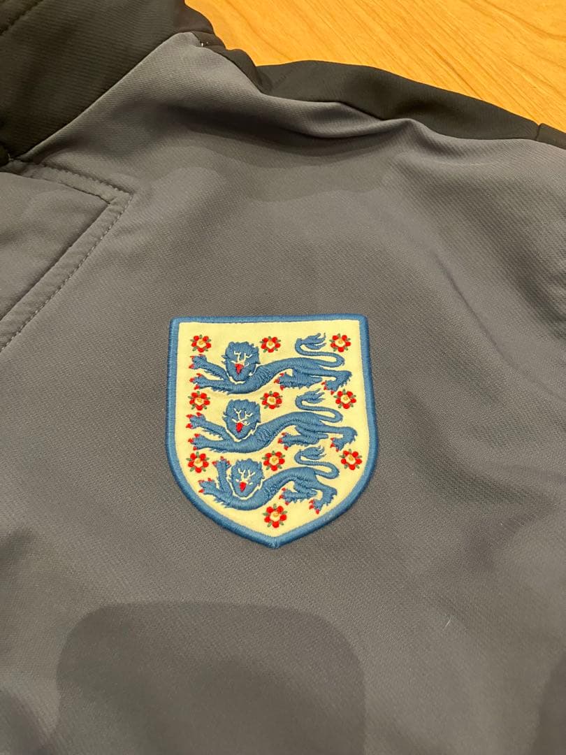 【希少_好色】在原みゆ紀 UMBRO×イングランド代表/ドリルトップ/L