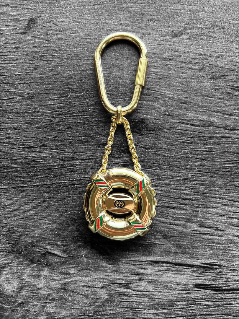 Gucci ゴールド キーホルダー