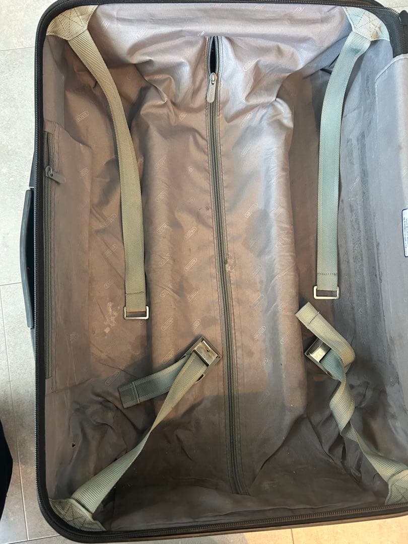 RIMOWA SALSA ブラックキャリーケース