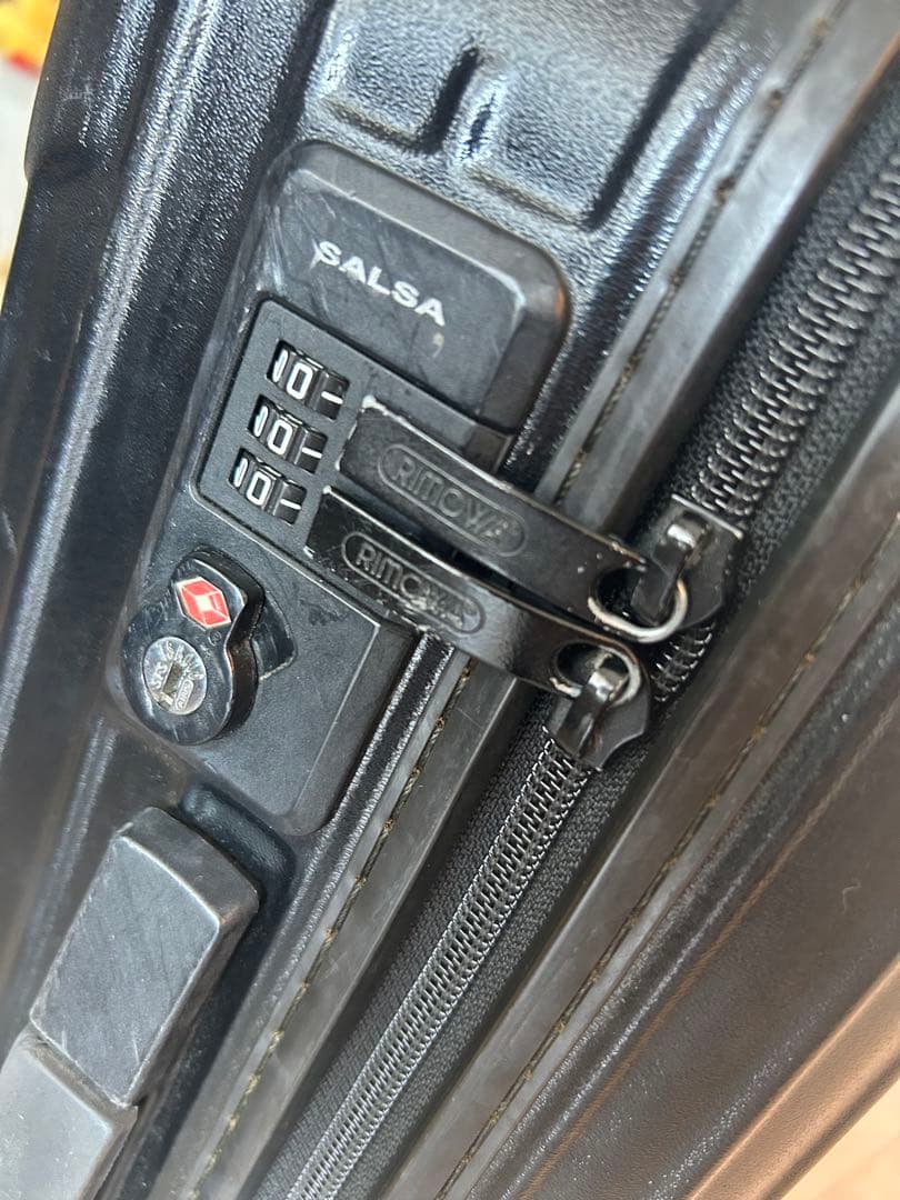 RIMOWA SALSA ブラックキャリーケース