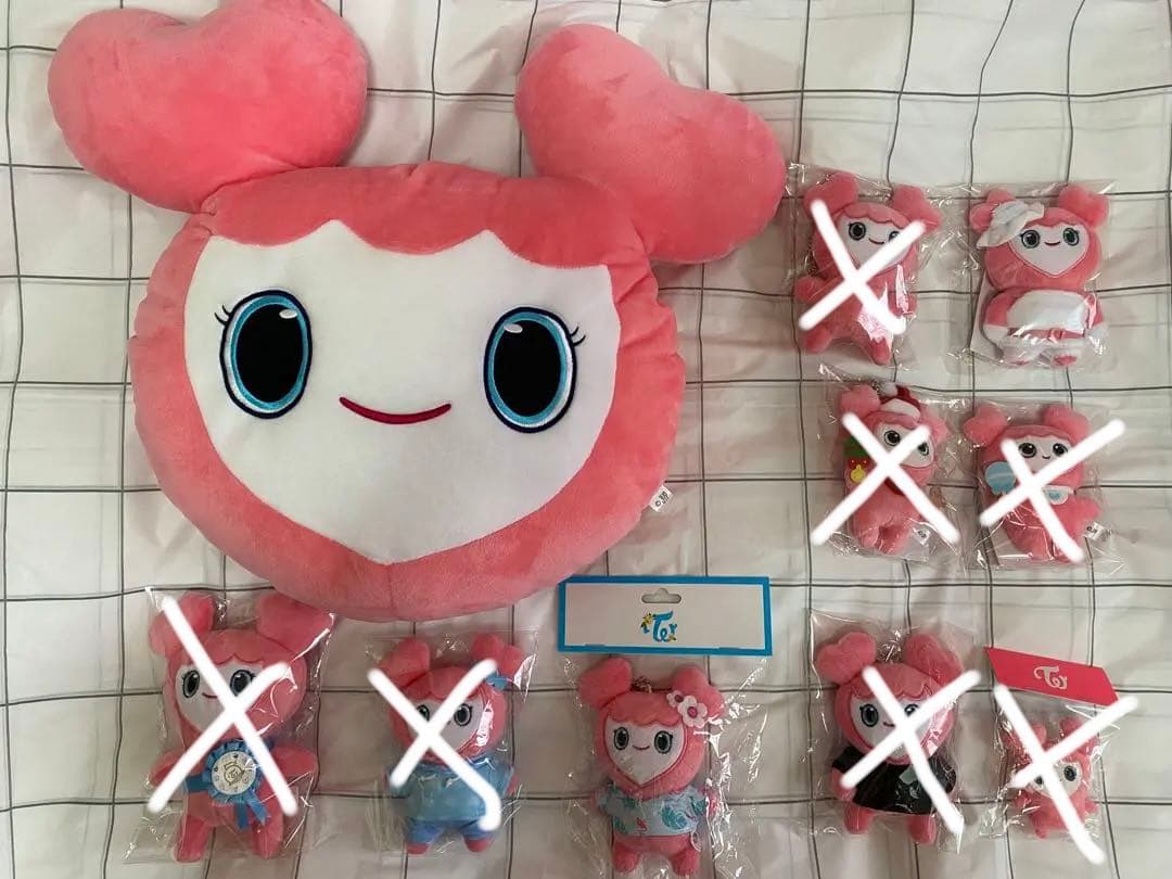 TWICE ラブリー　モブリー　バックチャーム