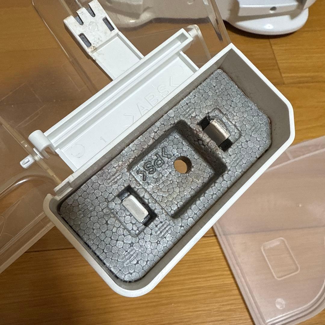 ふ*も様 2023年製 MITSUBISHI 三菱 衣類乾燥除湿機 MJ-P18