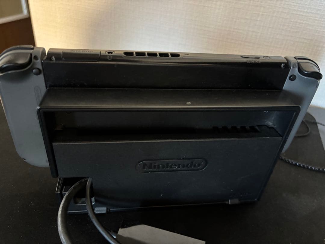 値下げ可能 Nintendo Switch 本体 黒Joy-Con SDカード付