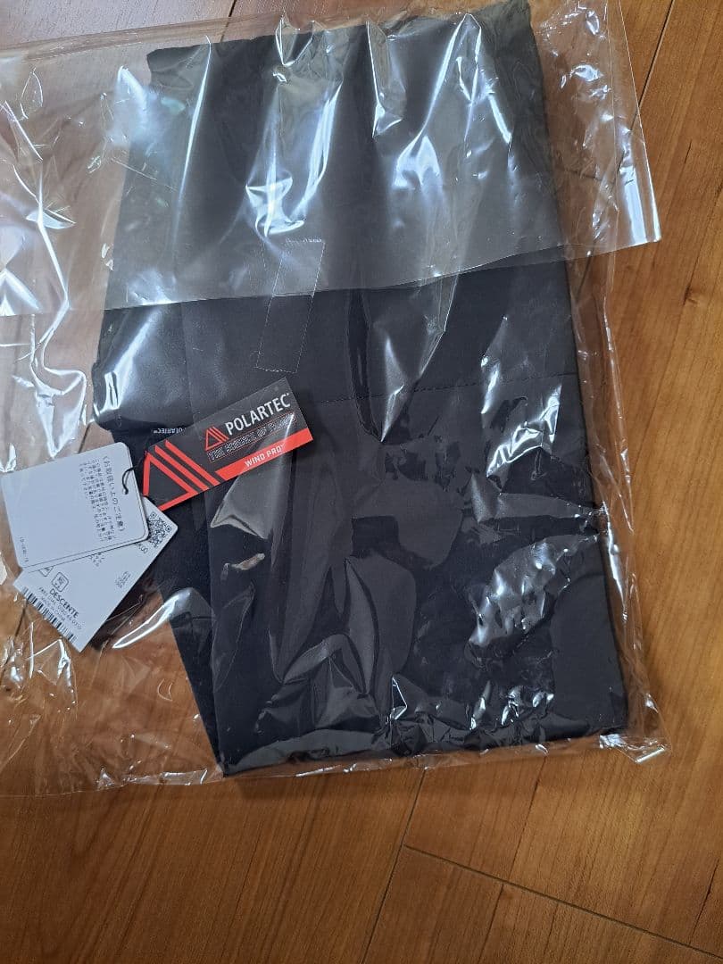 DESCENTE ALLTERRAIN フィットマフラー BK