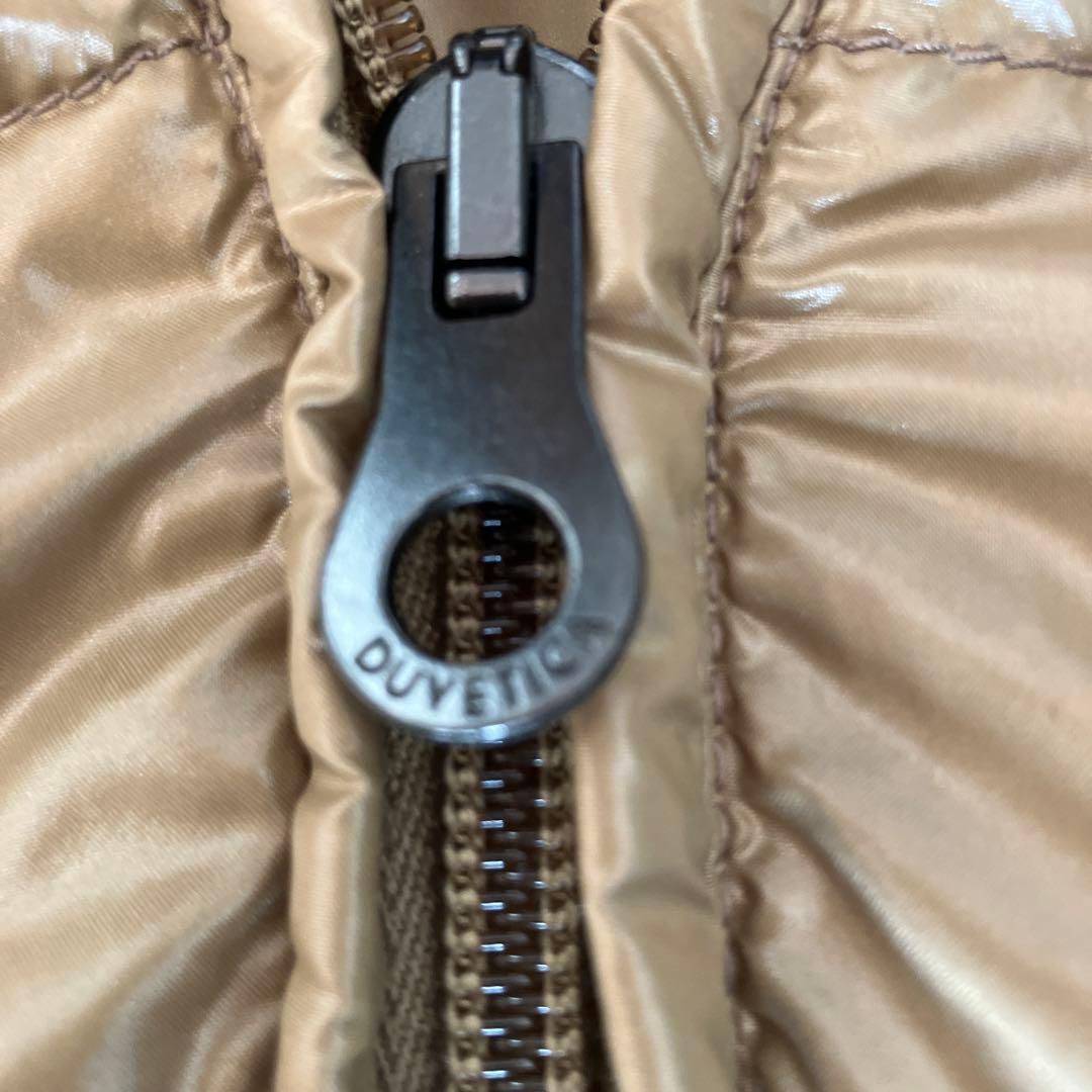 美品デュベチカファーフード付き ベージュ ダウンベスト 44