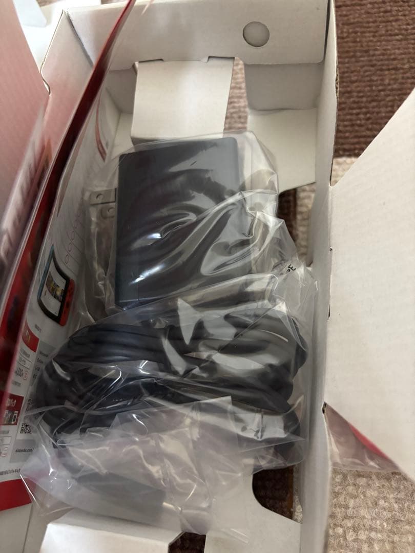 NintendoSwitch Lite 本体　新品未使用　 R7.4月購入品