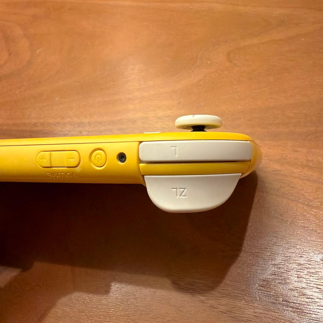 Nintendo Switch Lite イエロー 本体 ACアダプター、箱付き