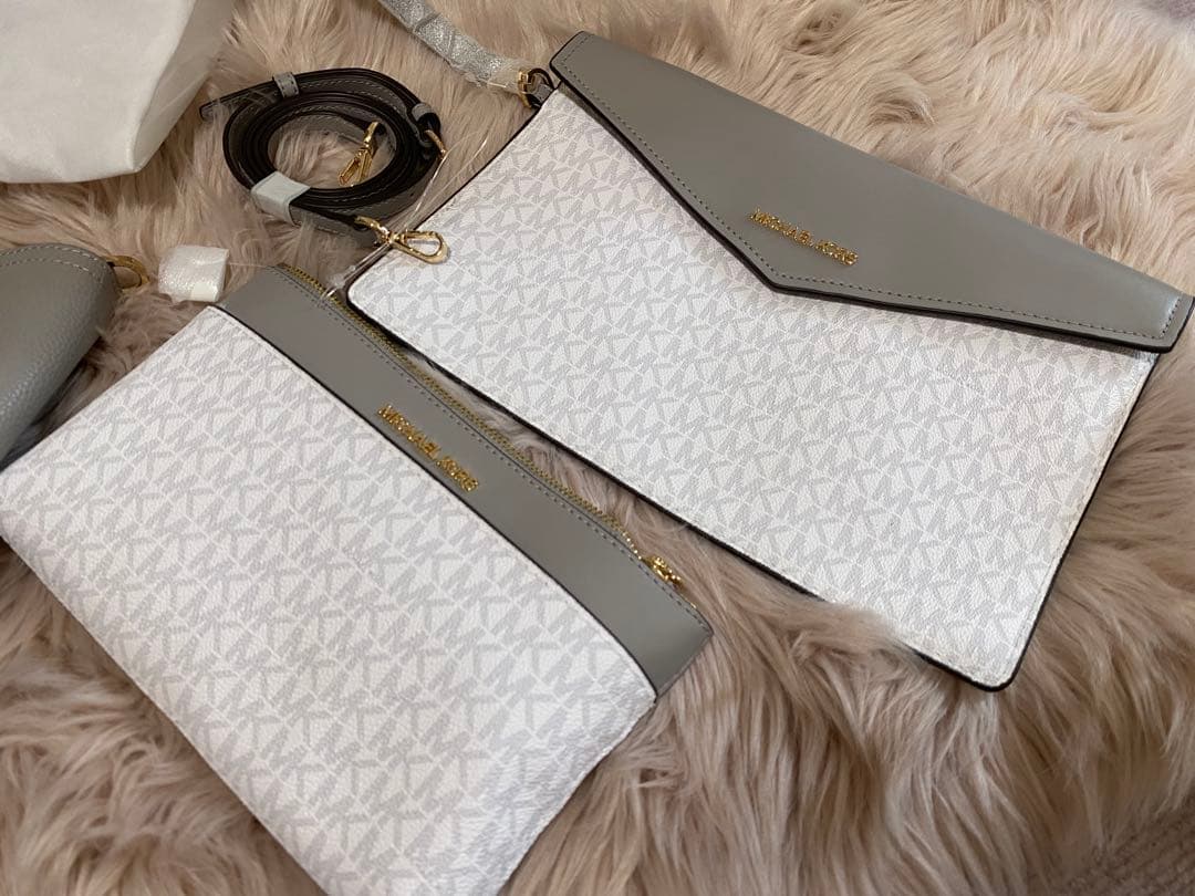 【新品未使用】MICHAEL KORS （マイケルコース） バッグ