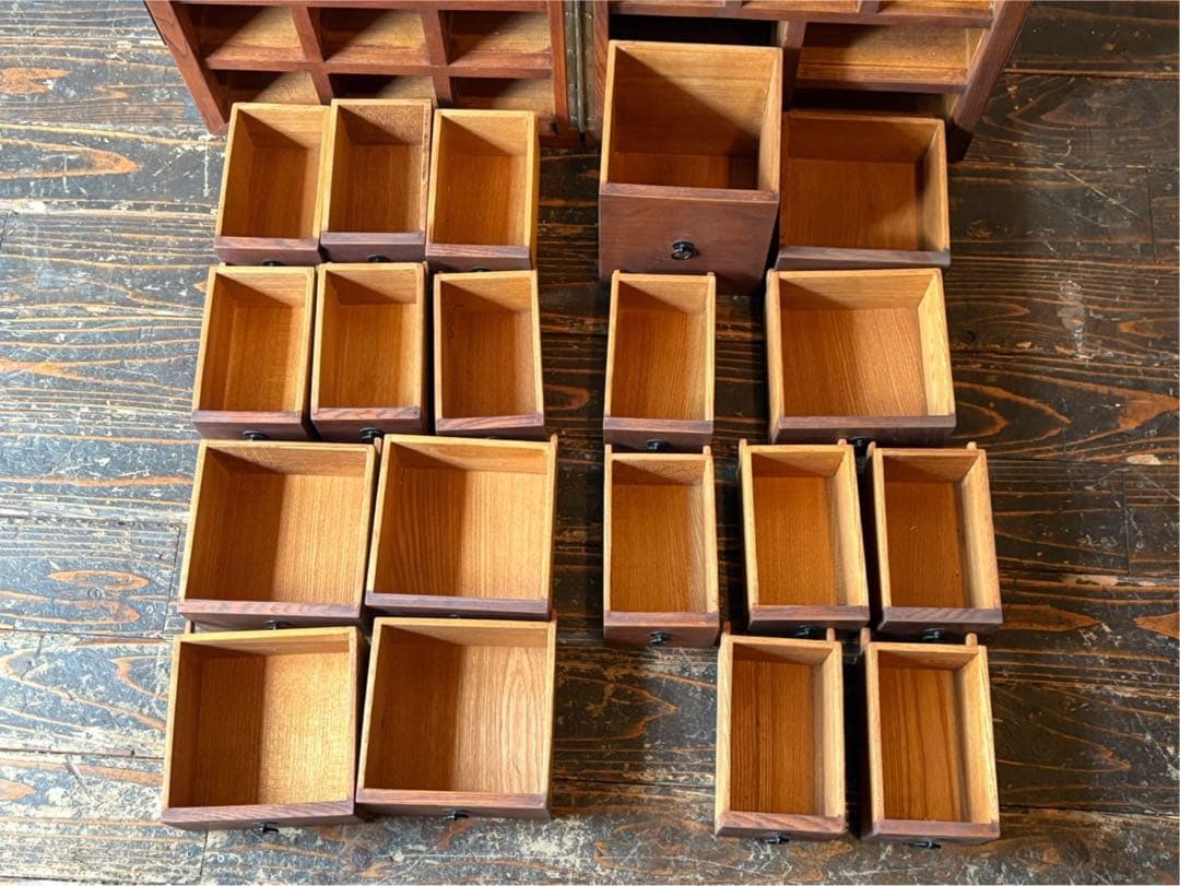 折りたたみ式 薬箪笥 多引出 年代物 インテリア アンティーク 昭和レトロ当時物