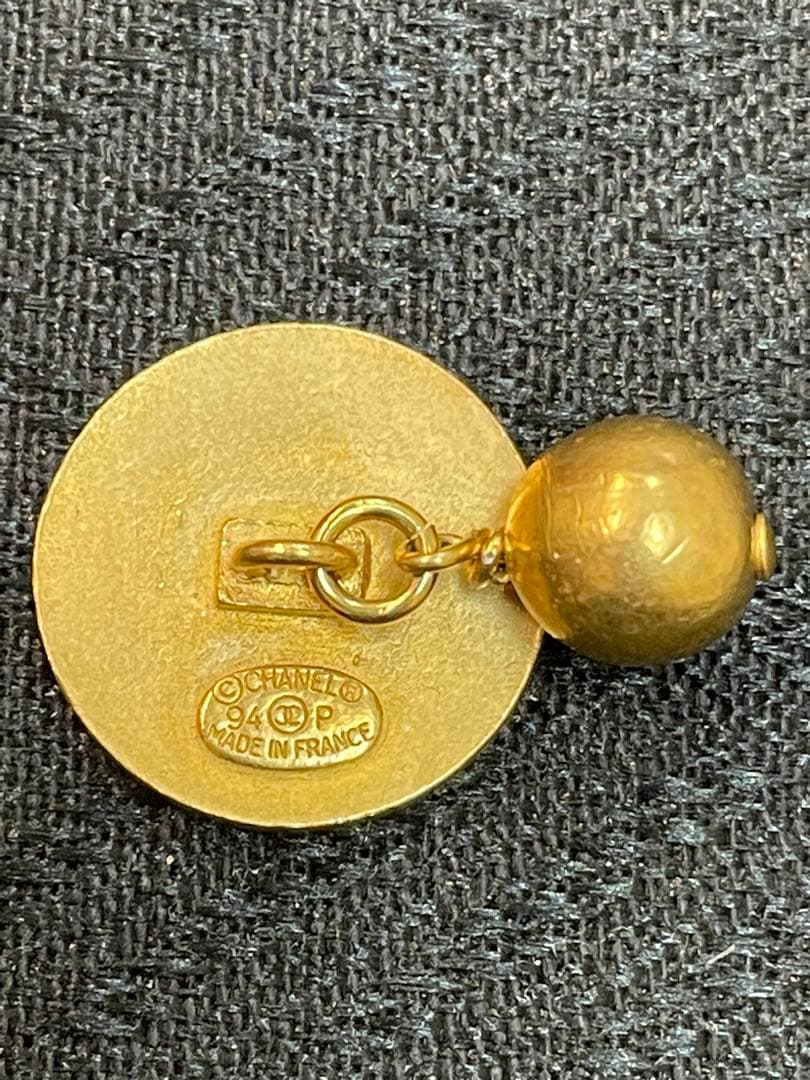 CHANEL シャネル　ココマーク　94P カフスボタン ゴールド