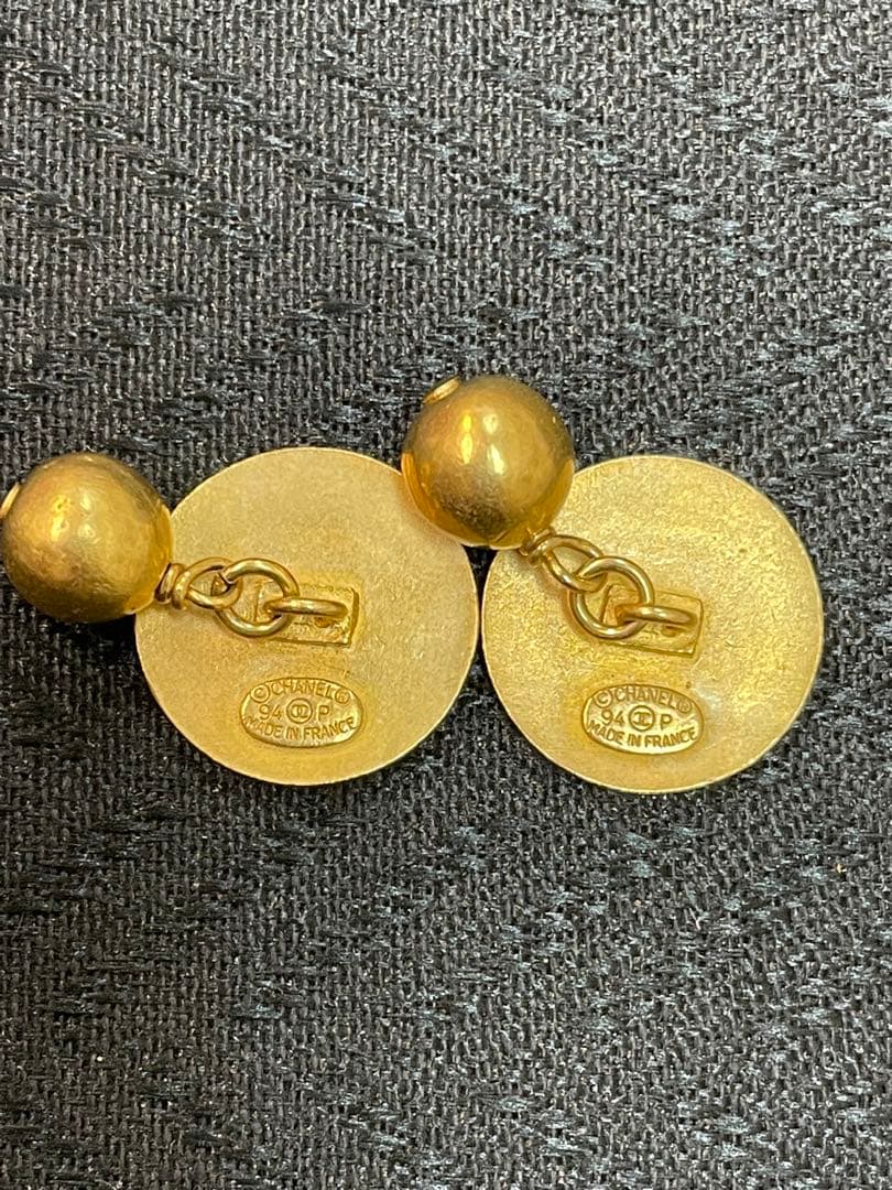 CHANEL シャネル　ココマーク　94P カフスボタン ゴールド