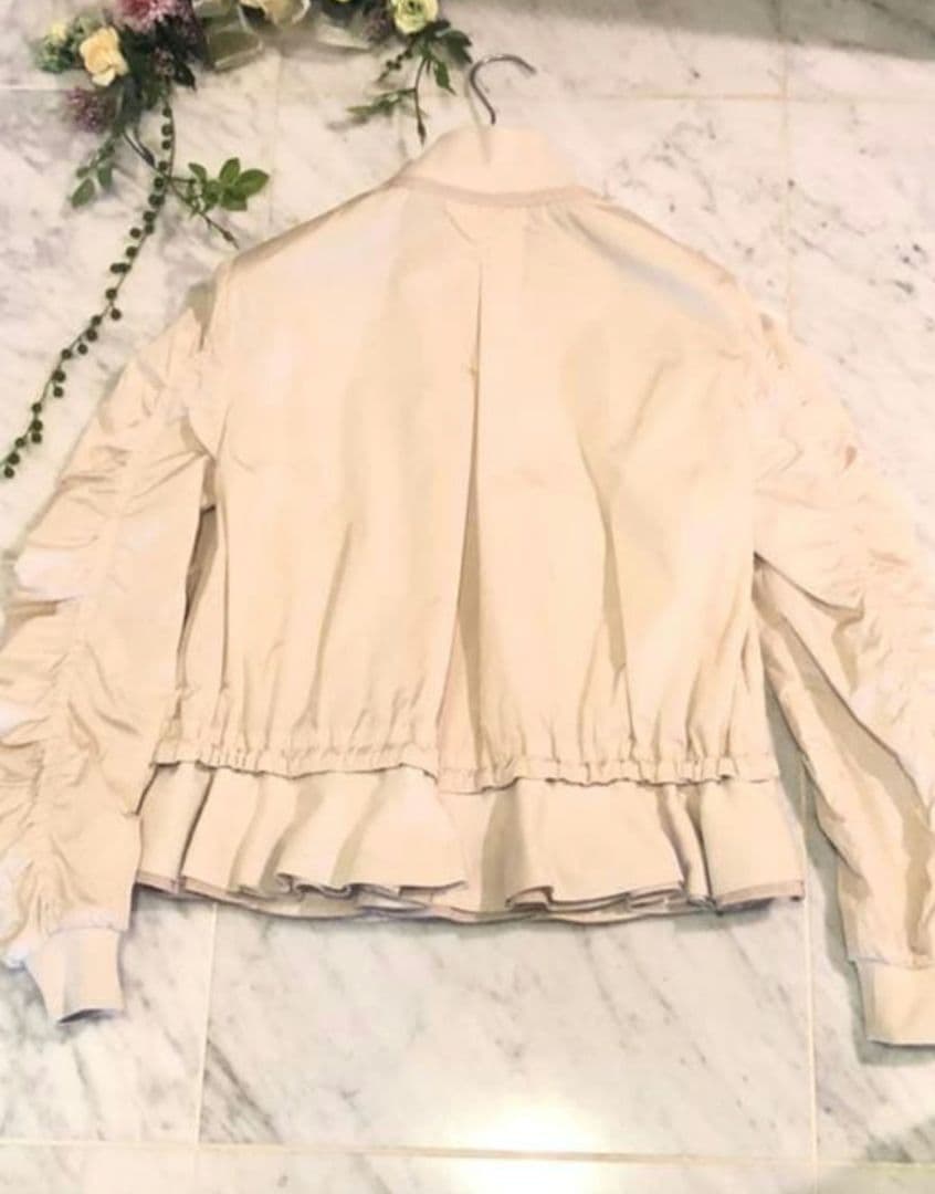 MONCLER モンクレール ブルゾン ベージュ