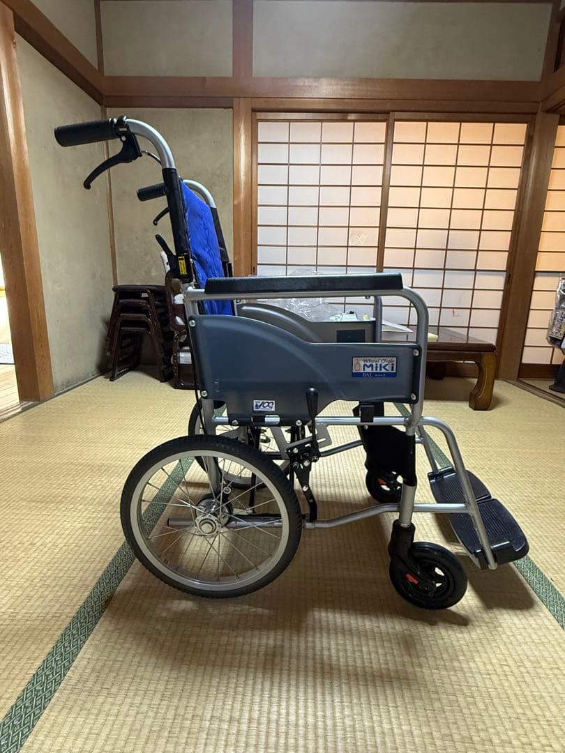 MIKI 車椅子 折りたたみ式 ネイビー 取扱説明書付き