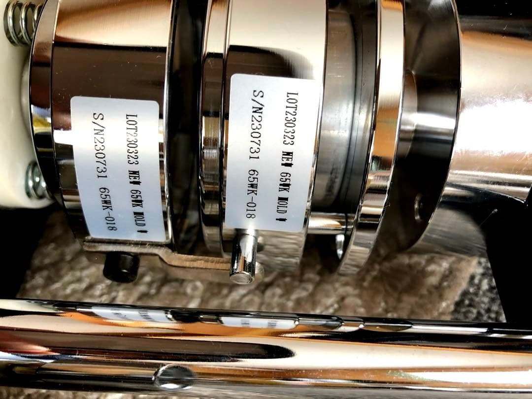 缶バッジ作成マシーン　丸型　直径65㎜　缶バッチ　缶バッジメーカー　業務用