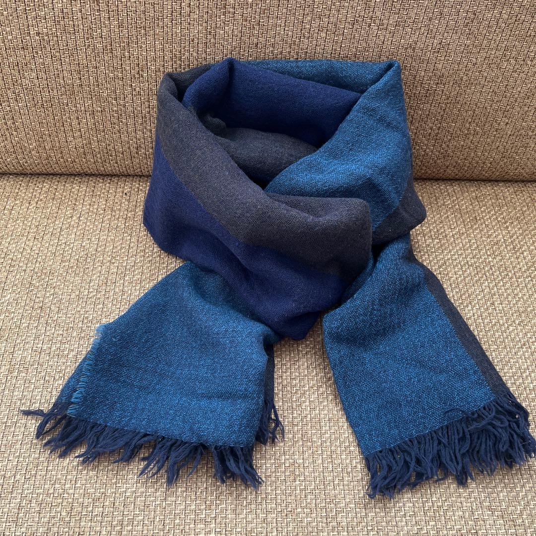 パラスパレス　ヴーム vmマフラー　ウール　ブルー　未使用品