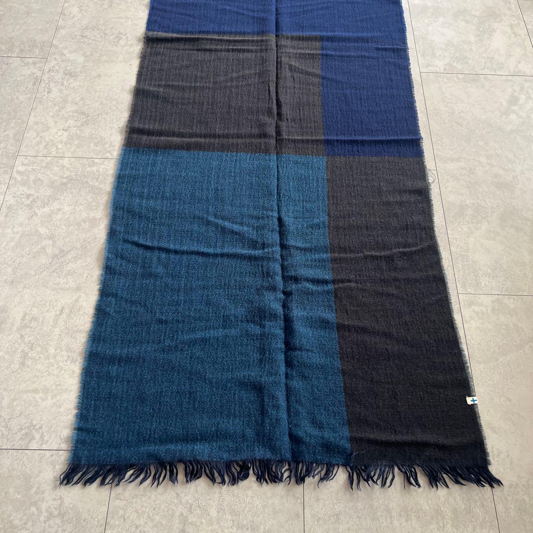 パラスパレス　ヴーム vmマフラー　ウール　ブルー　未使用品