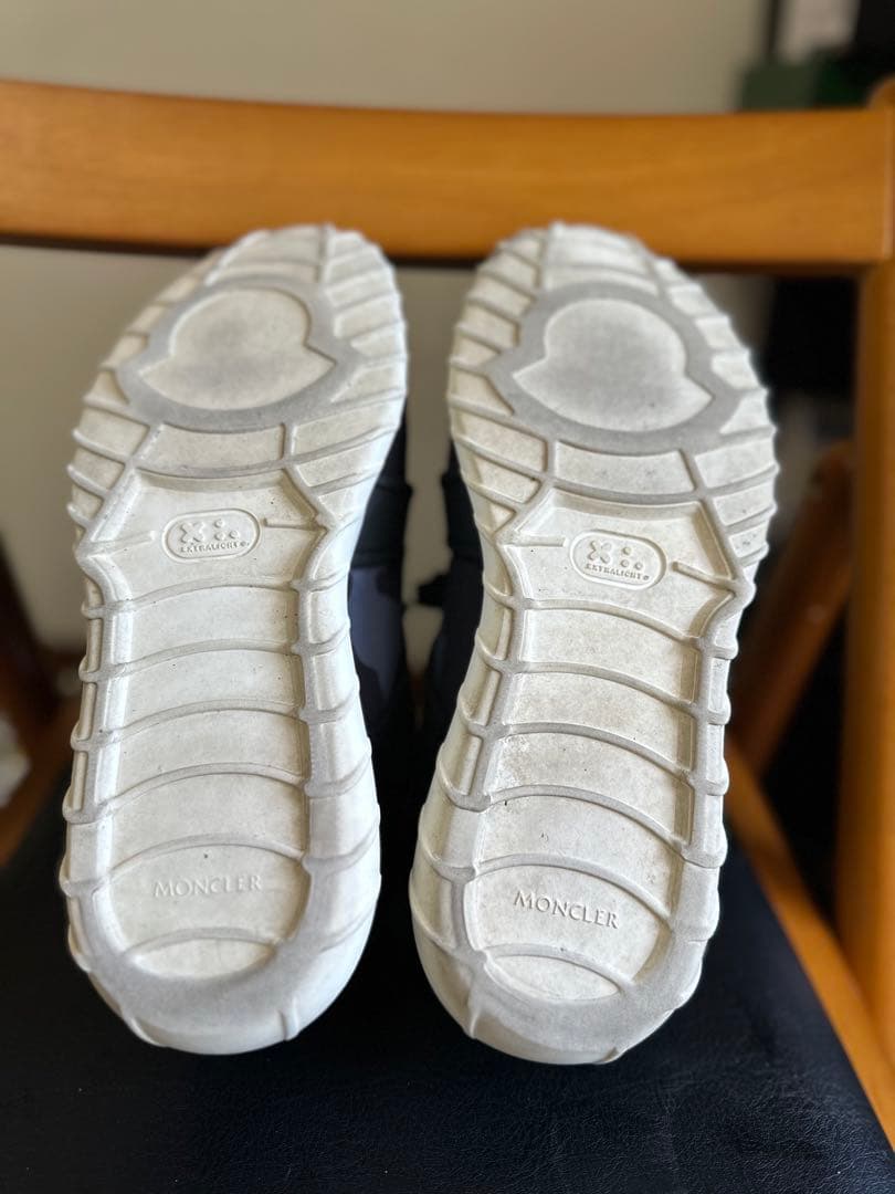 モンクレールスニーカー