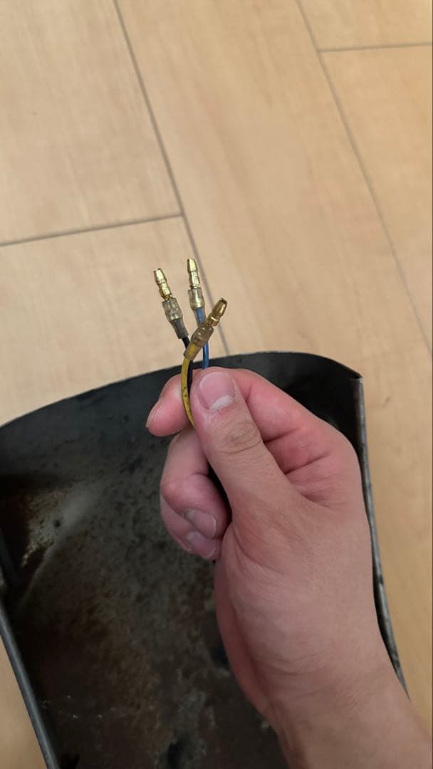 【美品】SR400純正リアフェンダー