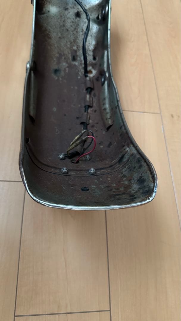 【美品】SR400純正リアフェンダー