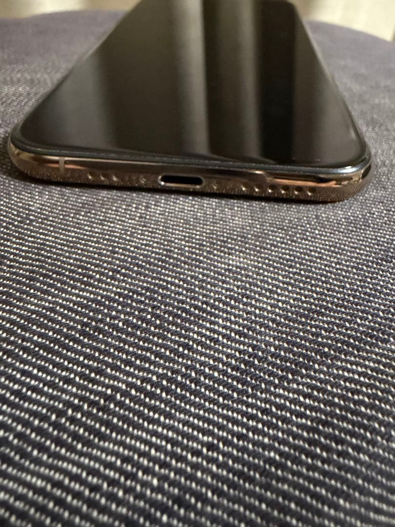 iPhone XS 256GB 本体