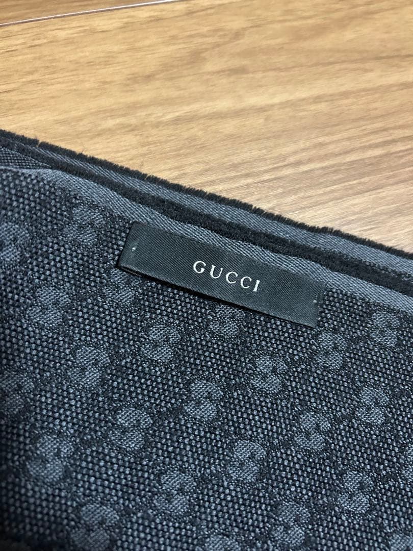 GUCCI GGパターン マフラー グレー・ボルドー