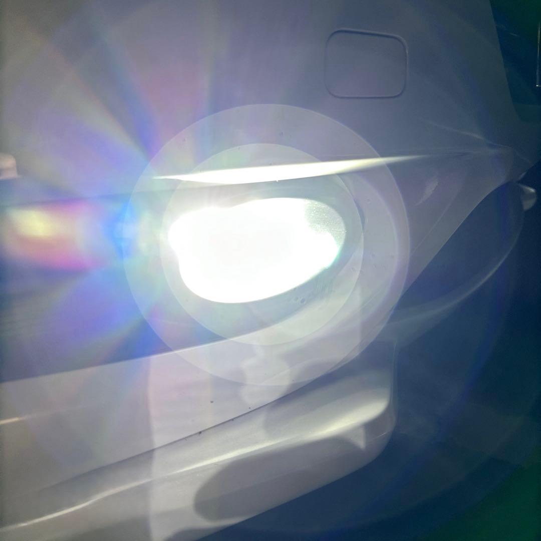 新・裂光シリーズ!!33800lm L1B用 ホワイト フォグランプ!!